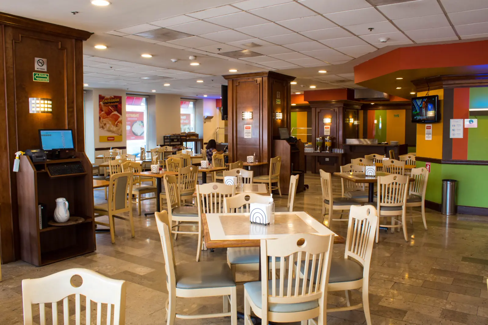 Interior de Montana Restaurante